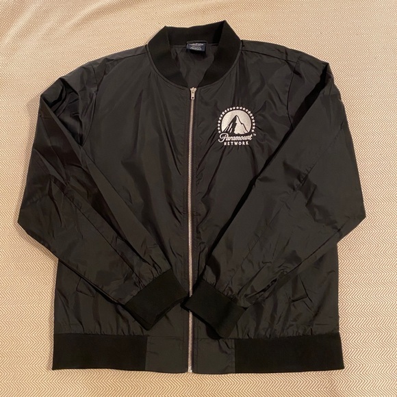 2018 Paramount Network Film Crew Jacket - Picture 9 of 11